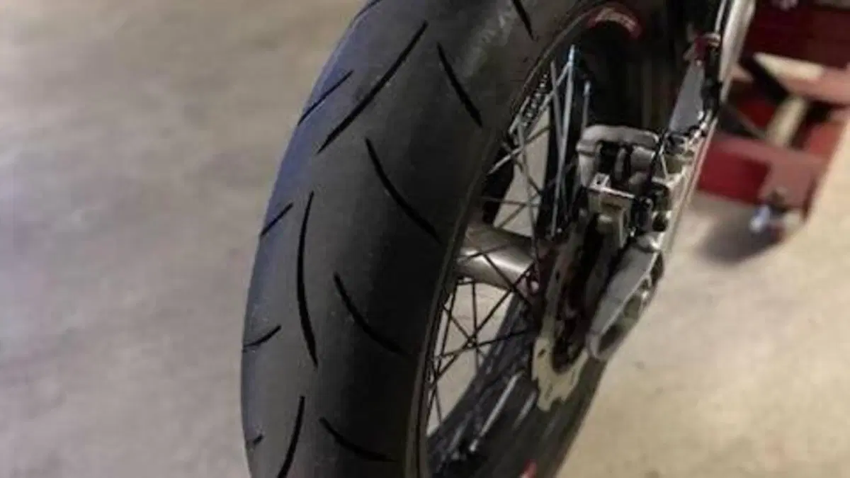 Fantic Motor Motard 125 Casa 4t (2019)  (3)