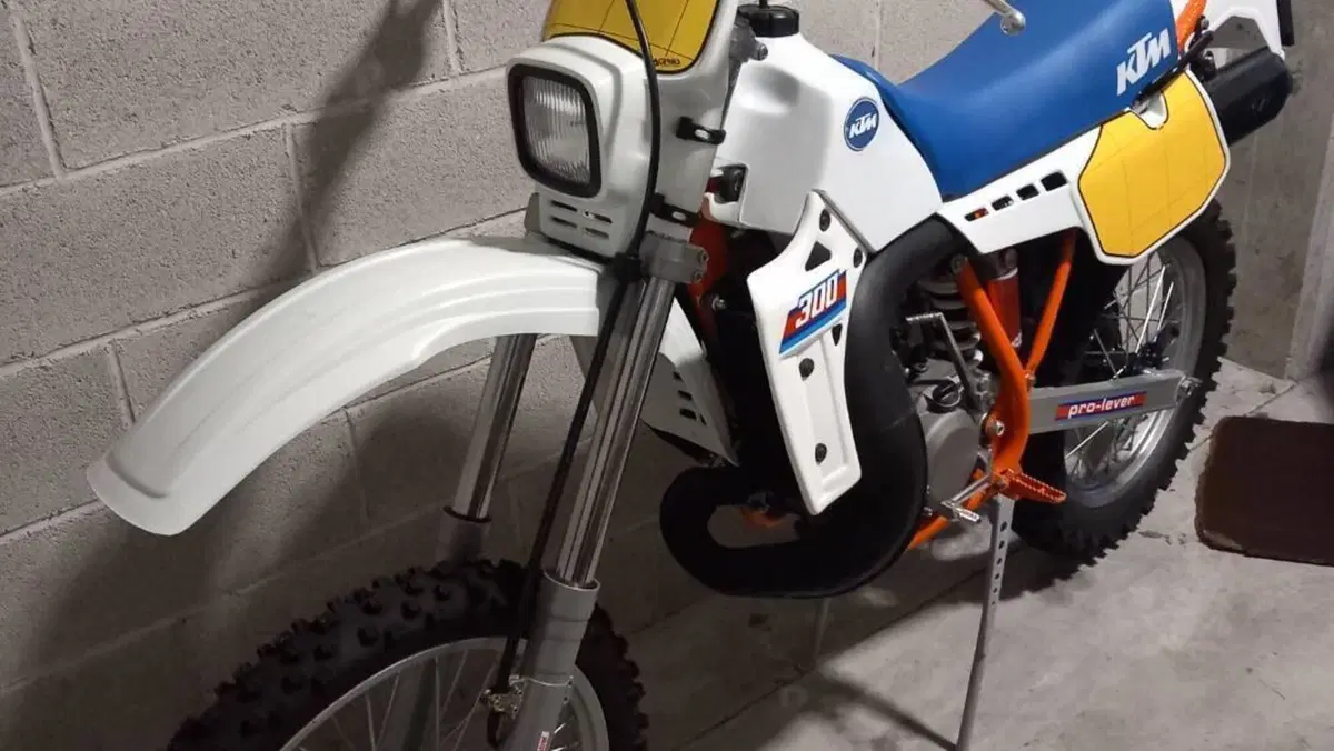 KTM   (2)