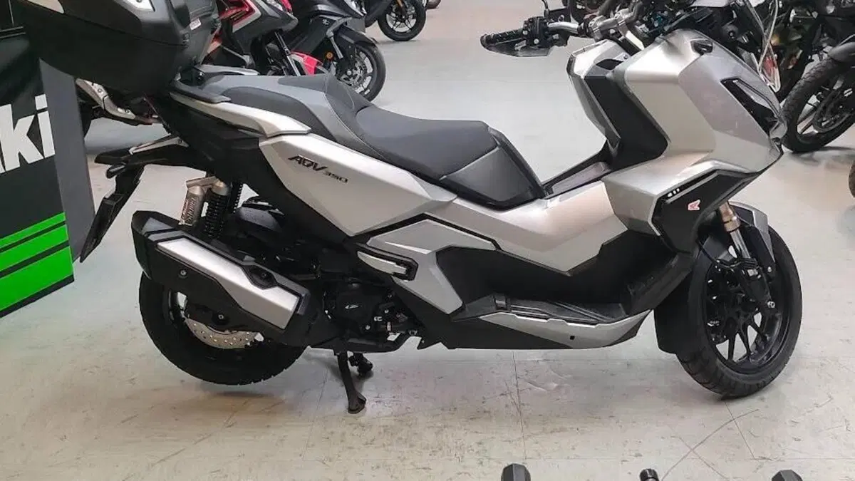 Honda ADV 350 (2022 - 24)  (6)