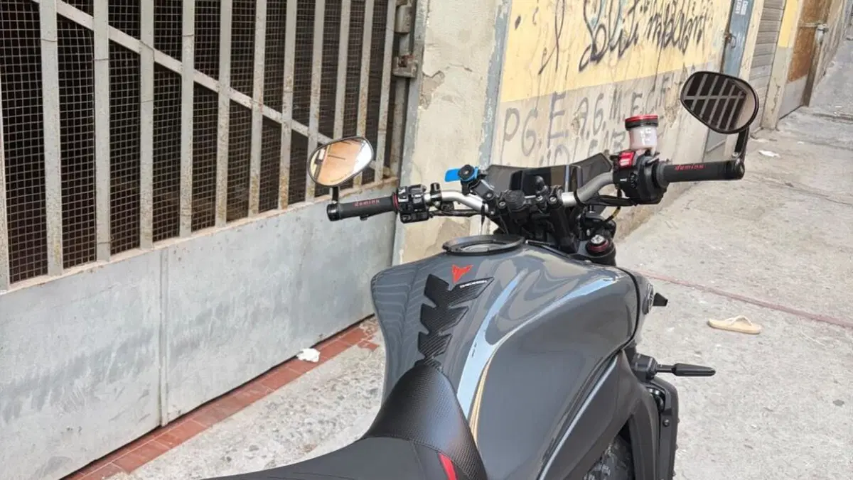 Yamaha MT-09 (2021 - 23)  (3)