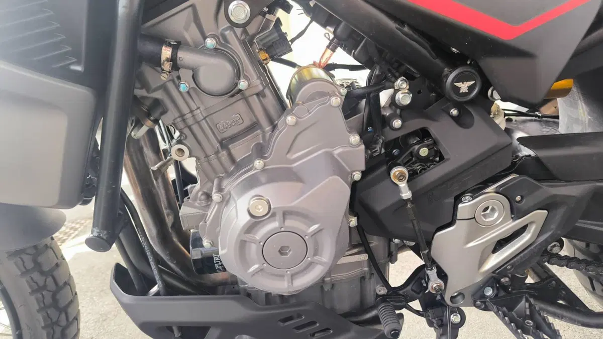Moto Morini Allthrike 450 (2025 - 26)  (7)