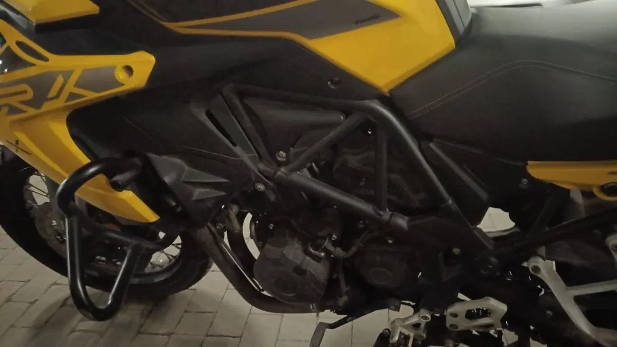 Benelli TRK 502X (2020)  (2)