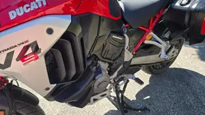 Ducati Multistrada V4 S (2021 - 24)  (4)