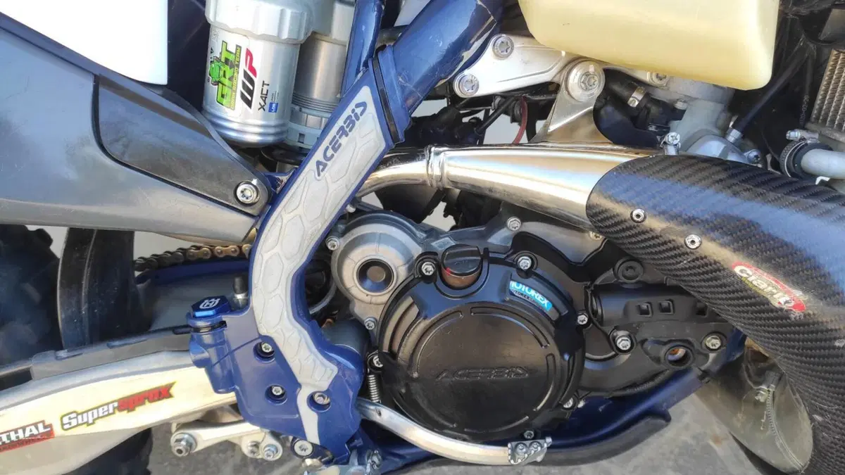 Husqvarna TE 250i (2021)  (7)