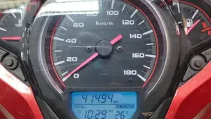 Honda SH 300 i ABS (2016 - 20)  (4)