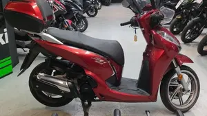 Honda SH 300 i ABS (2016 - 20)  (6)
