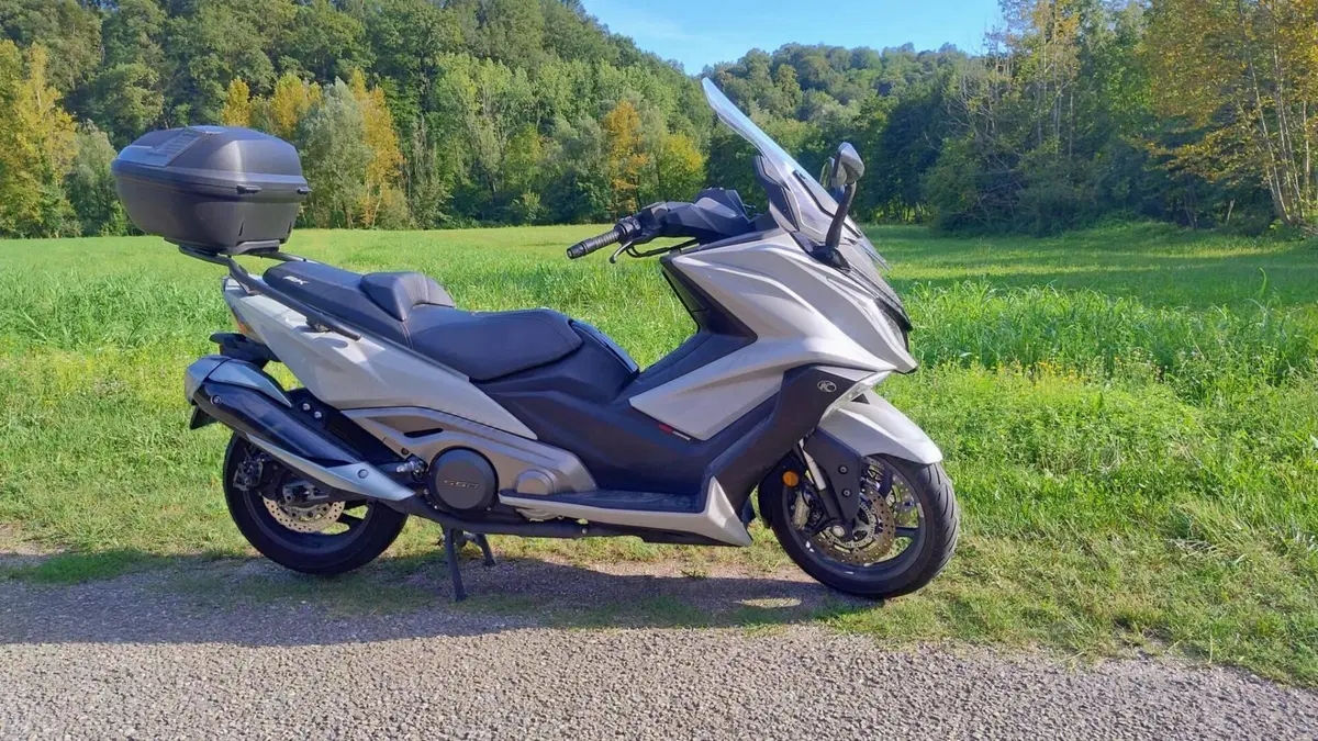 Kymco AK 550 (2020)  (2)