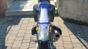 Yamaha YZ 250 F Monster Energy (2022)  (4)