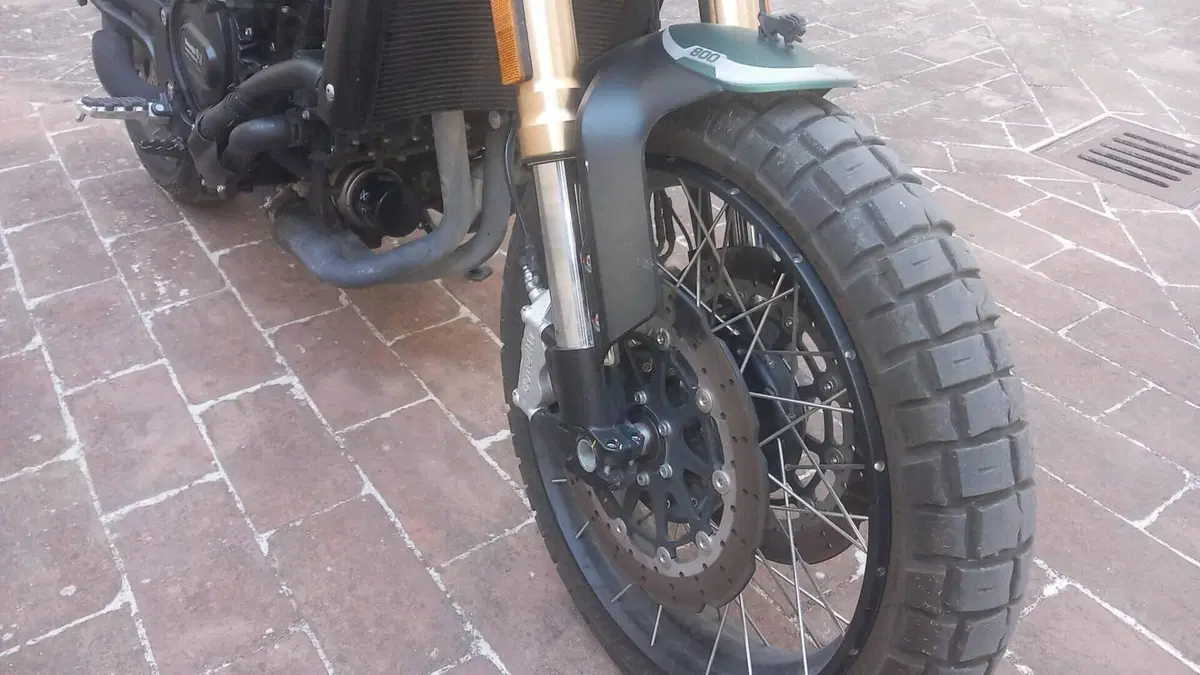 Benelli Leoncino 800 Trail (2022 - 26)  (7)