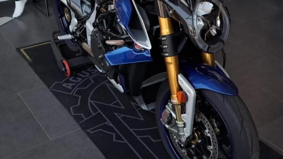 MV Agusta Brutale 1000 RR Assen (2023 - 26)  (9)