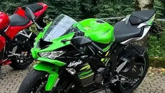 Kawasaki Ninja 636 ZX-6R KRT (2019 - 20) usata
