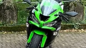 Kawasaki Ninja 636 ZX-6R KRT (2019 - 20)  (2)