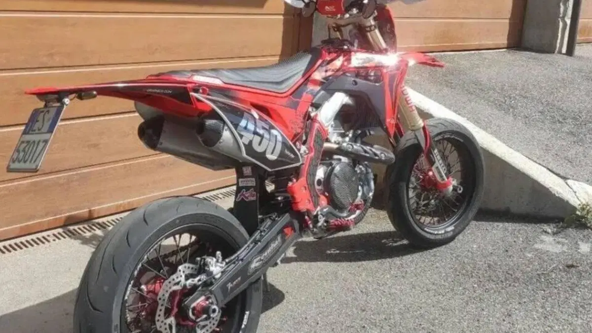 Honda CRF 450R (2018)  (3)