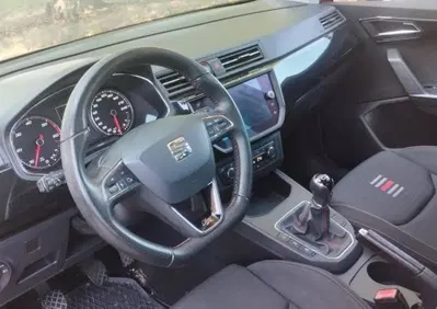 SEAT Ibiza 1.6 TDI 95 CV 5 porte FR (3)