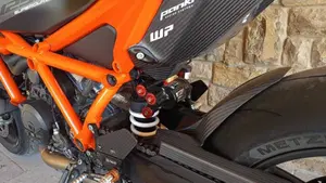 KTM 1290 Super Duke RR (2023)  (2)