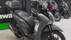 Honda SH 150i (2020 - 23)  (5)