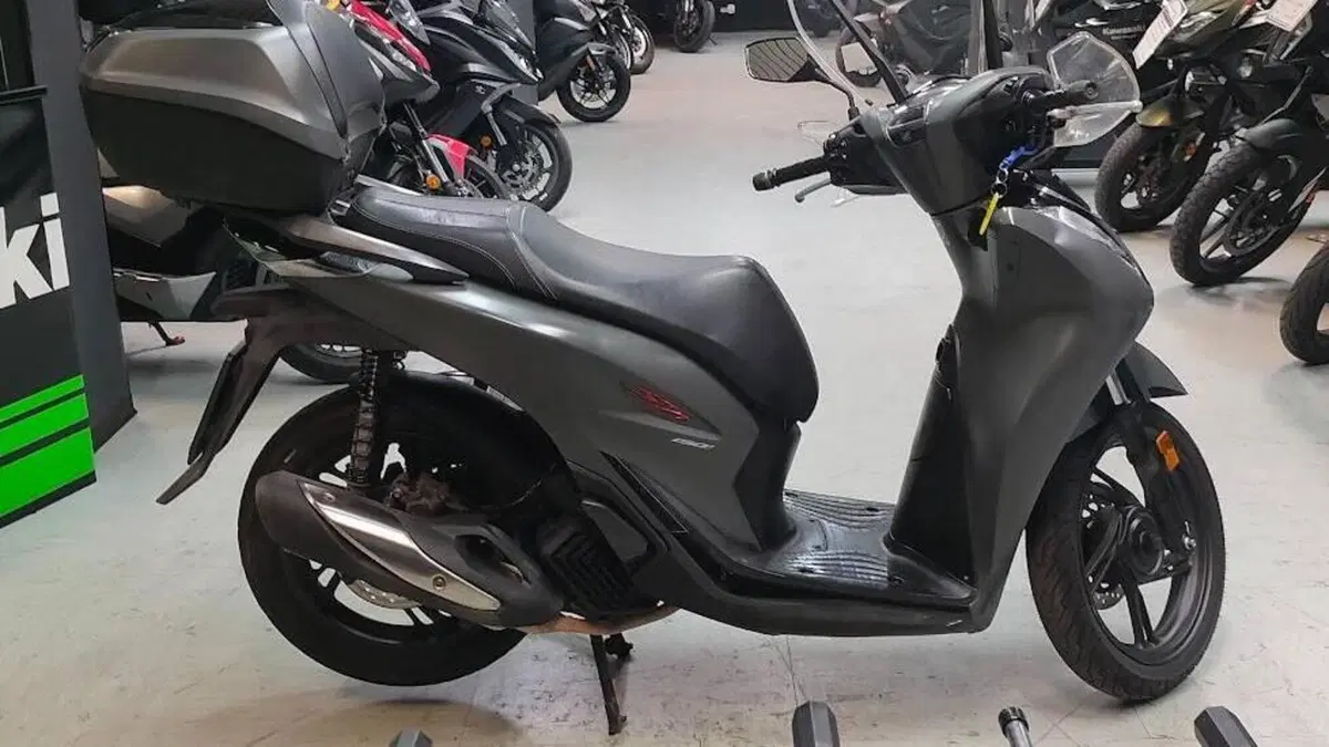 Honda SH 150i (2020 - 23)  (6)