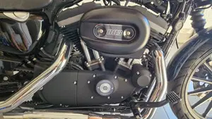 Harley-Davidson 883 Iron (2012 - 14) - XL 883N  (2)