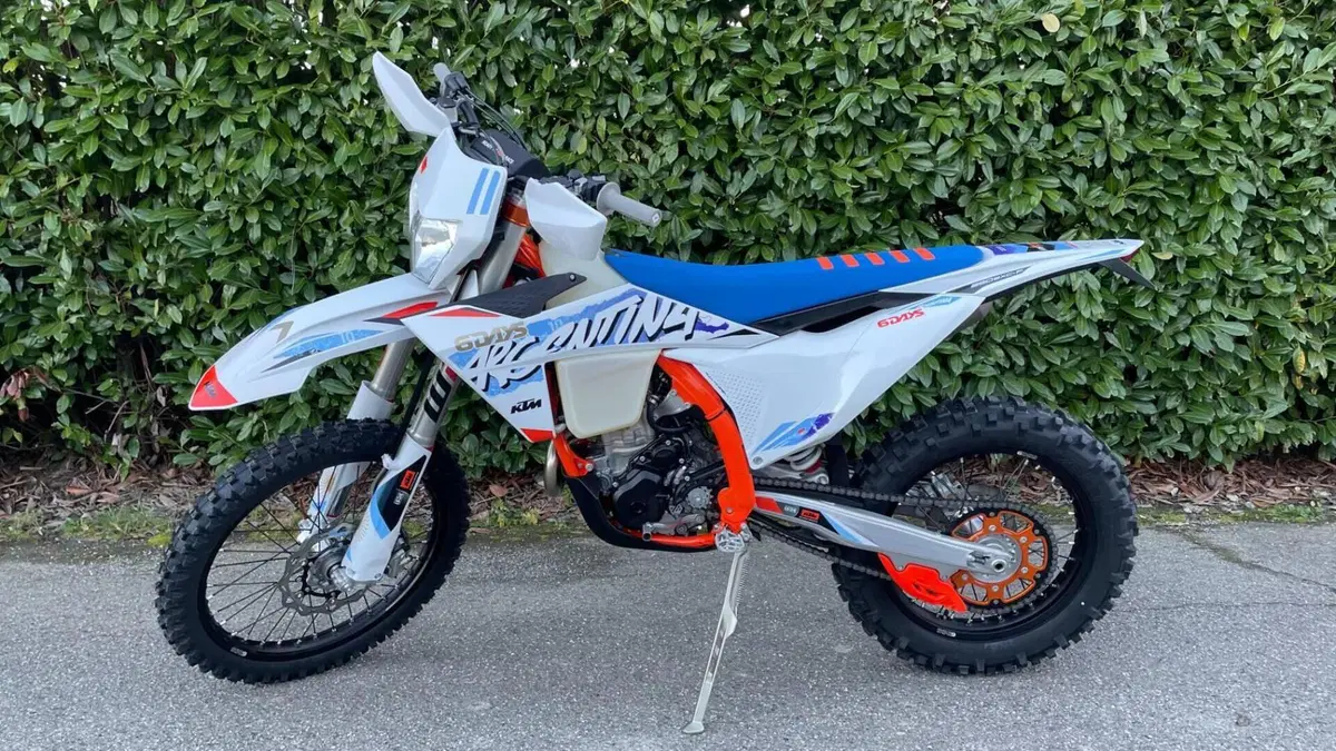 KTM 250 EXC-F Six Days (2024)  (2)