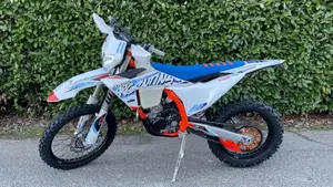KTM 250 EXC-F Six Days (2024)  (2)