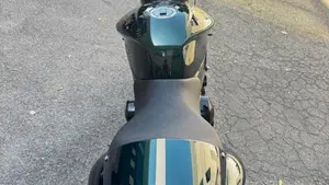 Triumph Street Triple (2007 - 12)  (2)