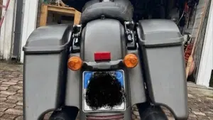 Harley-Davidson 114 Street Glide Special (2019 - 20) - FLHXS  (4)