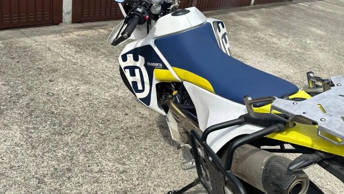 Husqvarna 701 Enduro (2023 - 25)  (5)