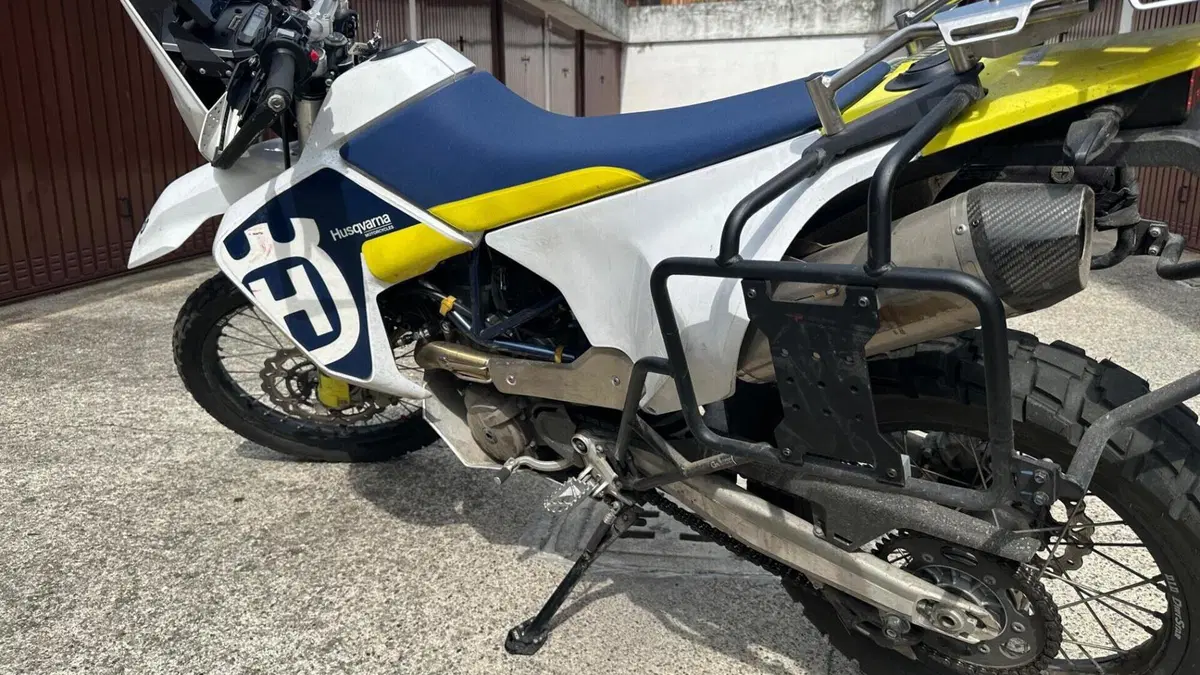 Husqvarna 701 Enduro (2023 - 25)  (7)