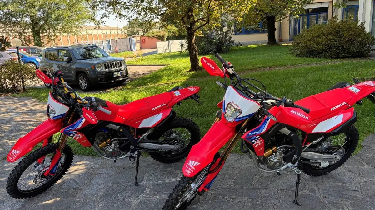 Honda CRF 300L Red Edition Evo (2026)  (4)