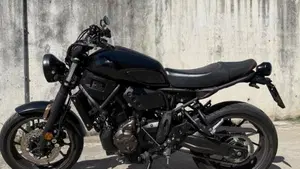 Yamaha XSR 700 ABS (2016 - 20)  (2)