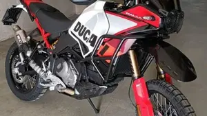 Ducati DesertX Rally (2024 - 25)  (2)