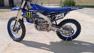 Yamaha YZ 250 F (2024) usata