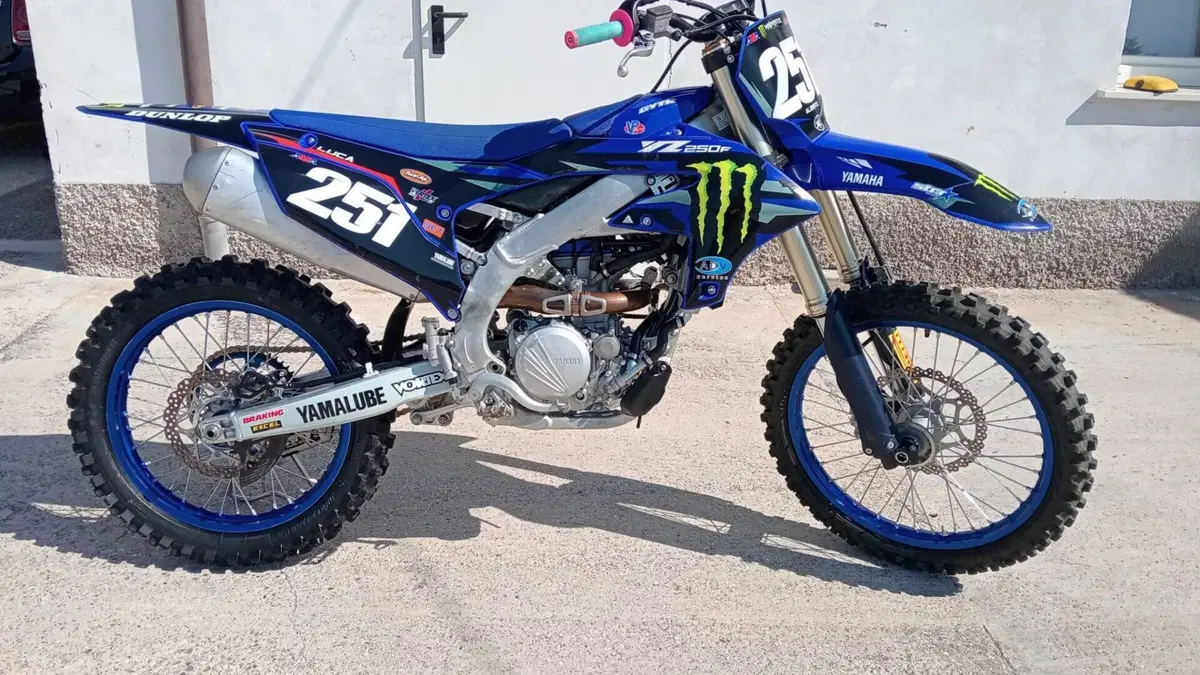 Yamaha YZ 250 F (2024)  (10)