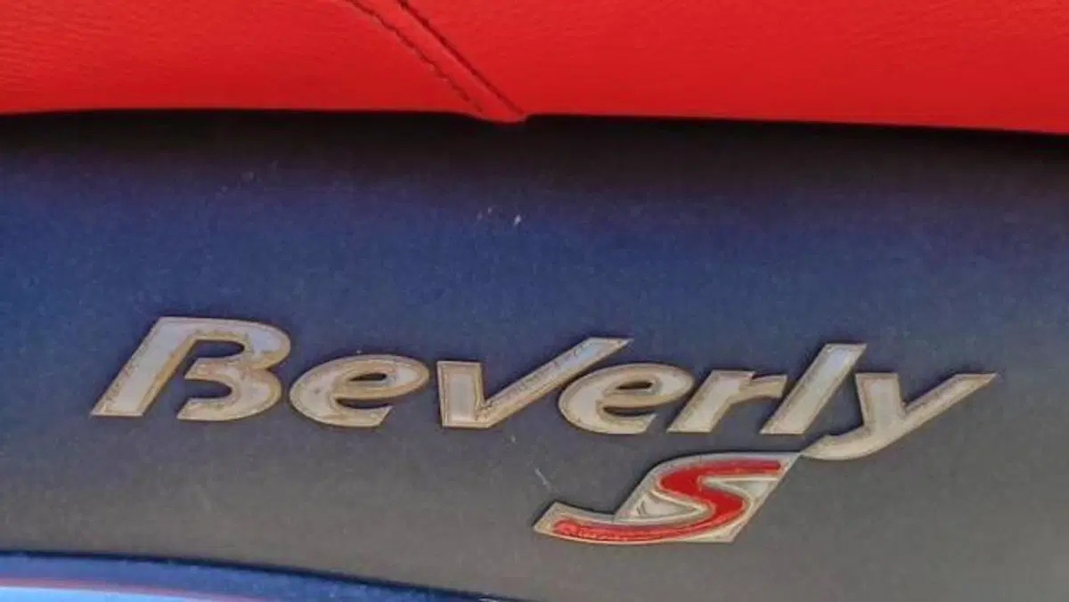 Piaggio Beverly 250 i.e. (2004 - 06)  (4)