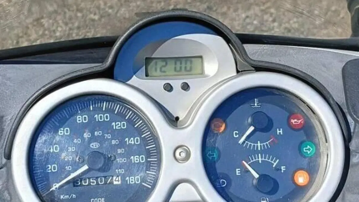 Piaggio Beverly 250 i.e. (2004 - 06)  (6)