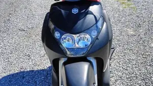 Piaggio Beverly 250 i.e. (2004 - 06)  (8)