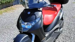 Piaggio Beverly 250 i.e. (2004 - 06)  (10)