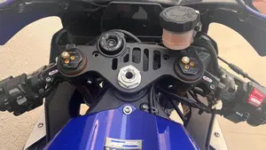 Yamaha YZF R1 (2015 - 16)  (12)