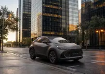 Toyota C-HR, dieci anni e non sentirli: la GR SPORT ora si veste di grigio opaco