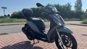 Piaggio Medley 150 S ABS (2021 - 25)  (3)
