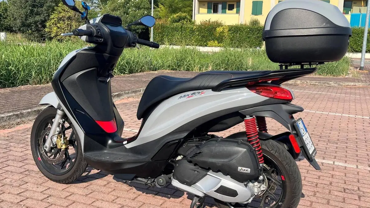 Piaggio Medley 150 S ABS (2021 - 25)  (7)