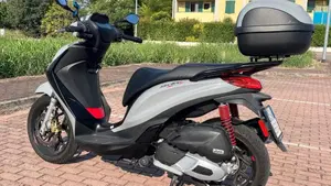 Piaggio Medley 150 S ABS (2021 - 25)  (7)
