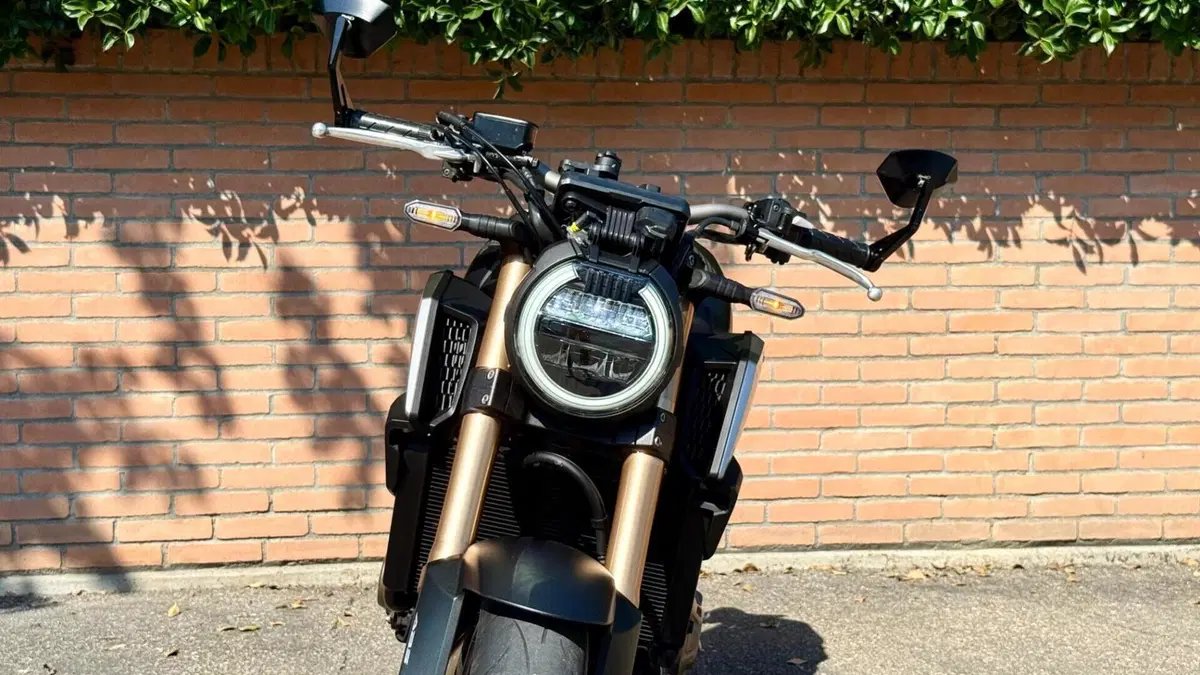 Honda CB 650 R (2021 - 23)  (3)