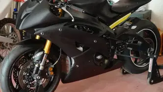 Yamaha YZF R6 (2006 - 07) usata
