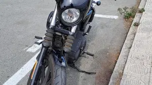 Harley-Davidson 1200 Iron (2018 - 20) - XL1200N  (2)