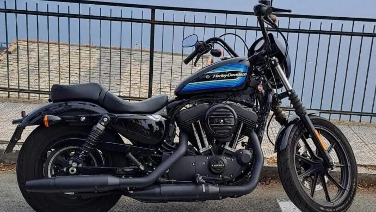 Harley-Davidson 1200 Iron (2018 - 20) - XL1200N  (4)