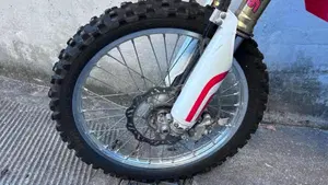 Honda CRF 250X (2013 - 14 )  (5)