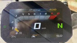 Bmw R 1300 GS Triple Black (2023 - 26)  (4)