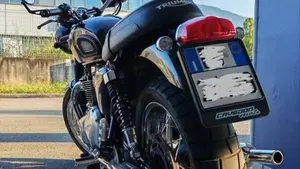 Triumph Bonneville T120 (2016 - 20)  (3)