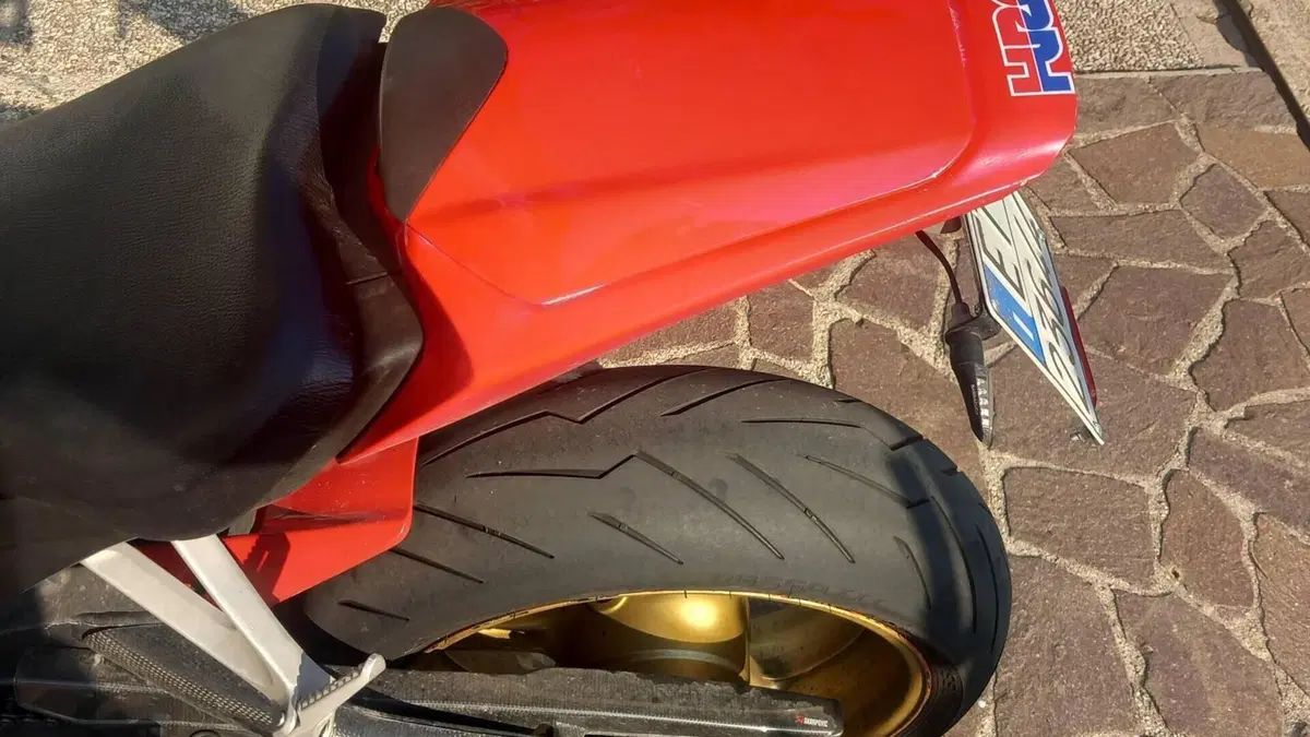 Honda CBR 1000 RR Fireblade (2008 - 11) 